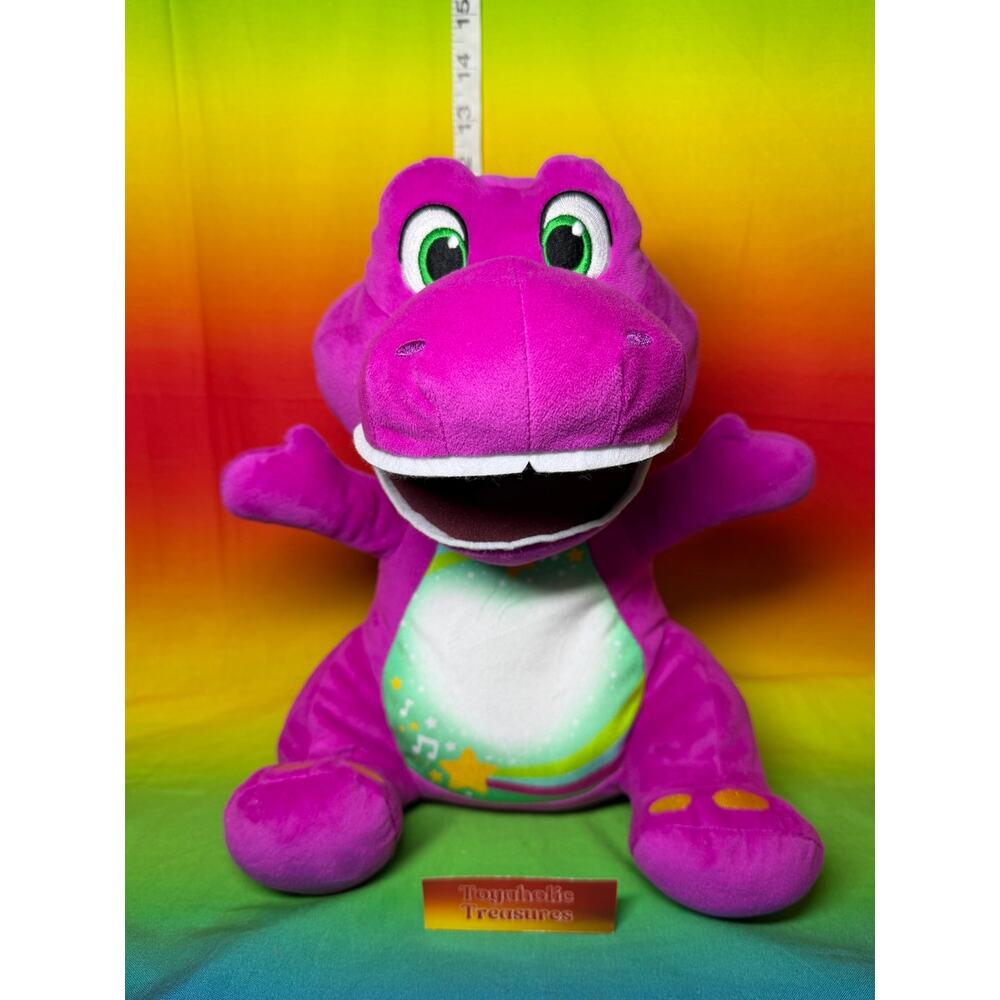 Fisher Price Barney’s World Heart Glow Barney Plush